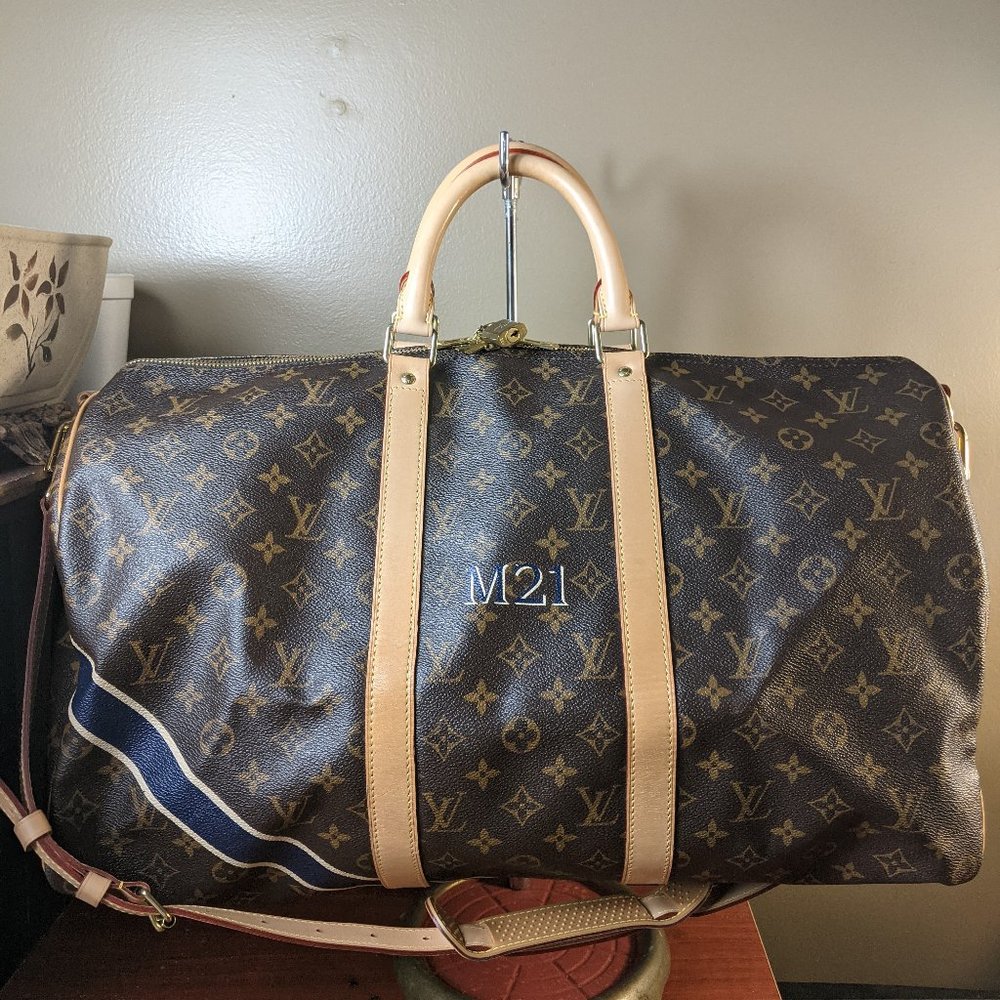 Auth Louis Vuitton Limited Keepall Bandouliere 50